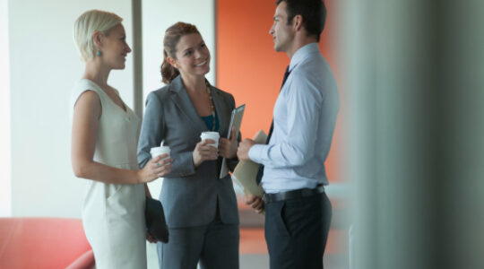 business-people-talking-with-coffee