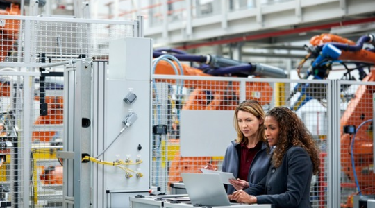 manufacturing-facility-workers