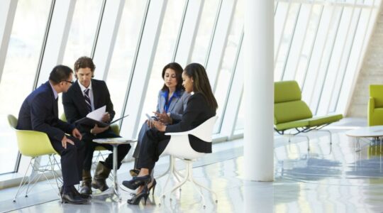 business-team-meeting